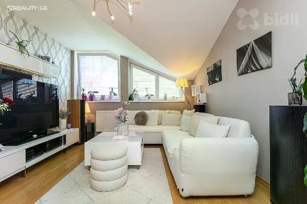 Prodej bytu 3+kk 84 m² T. G. Masaryka, Horoměřice