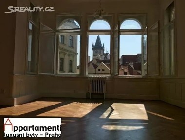 Pronájem kanceláře 45 m² Kaprova, Praha - Josefov