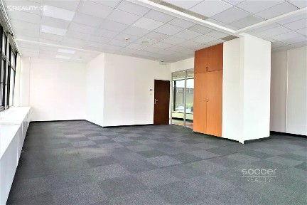 Pronájem kanceláře 66 m² Sokolovská, Praha - Libeň