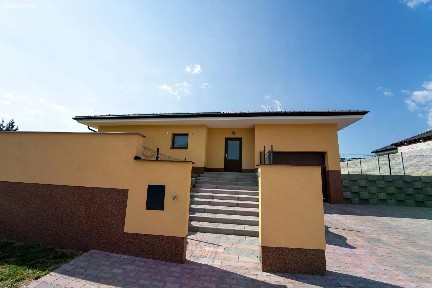 Prodej rodinného domu 193 m², pozemek 815 m² K Rybníku, Adamov