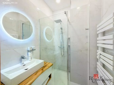 Prodej bytu 3+1 90 m² Sladkovského, Pardubice - Zelené Předměstí