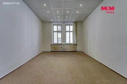 Pronájem kanceláře 112 m²