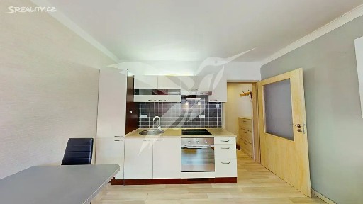 Pronájem bytu 1+kk 25 m² náměstí Generála Píky, Plzeň - Východní Předměstí
