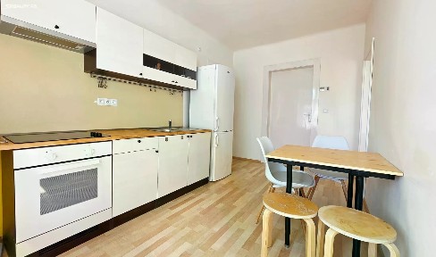 Pronájem bytu 3+1 80 m² Schwarzova, Plzeň - Jižní Předměstí