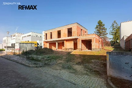 Prodej rodinného domu 199 m², pozemek 505 m²