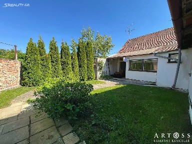 Prodej chalupy 76 m², pozemek 342 m² Pod Zámkem, Čejkovice
