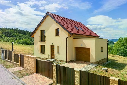 Prodej rodinného domu 146 m², pozemek 1066 m²