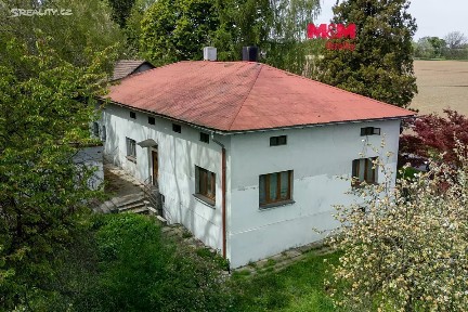 Prodej rodinného domu 116 m², pozemek 6241 m²