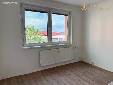 Pronájem bytu 1+1 39 m² Krátká, Klášterec nad Ohří - Miřetice u Klášterce nad Ohří