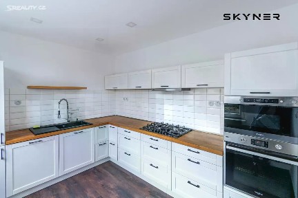 Pronájem bytu 2+1 64 m² SNP, Ústí nad Labem - Ústí nad Labem-centrum