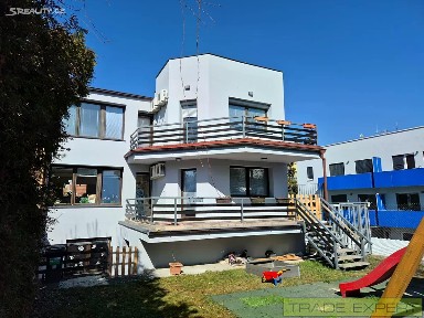 Prodej rodinného domu 346 m², pozemek 410 m² Pištěkova, Praha - Chodov