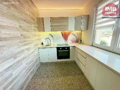 Prodej bytu 2+1 57 m² Svobodova, Nová Role