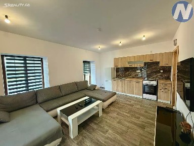 Pronájem bytu 1+kk 40 m² Lenora - Houžná