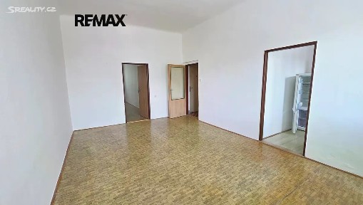 Pronájem bytu 2+1 46 m² Kněžskodvorská, České Budějovice - České Budějovice 3
