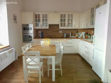 Pronájem bytu 4+kk 160 m² Zámostí, Hradec Králové - Malšovice