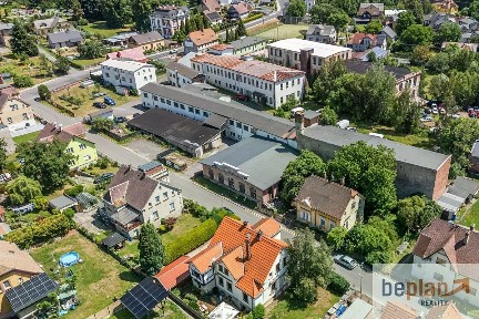 Prodej skladového prostoru 7660 m²
