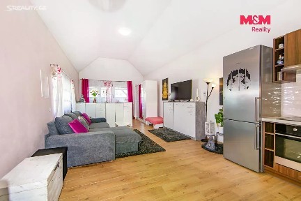 Pronájem rodinného domu 51 m², pozemek 1059 m² Krátká, Horní Bříza