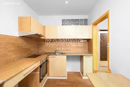 Pronájem bytu 2+1 46 m² Zelená, Ostrava - Moravská Ostrava