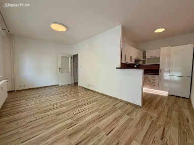 Pronájem bytu 2+1 53 m² Květinová, Orlová - Lutyně
