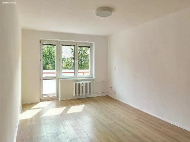 Pronájem bytu 2+1 55 m² Kopernikova, Třinec - Lyžbice