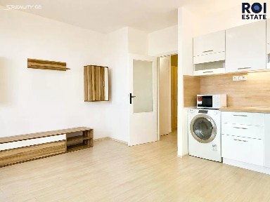 Pronájem bytu 1+kk 30 m² Okrouhlá, Brno - Bohunice