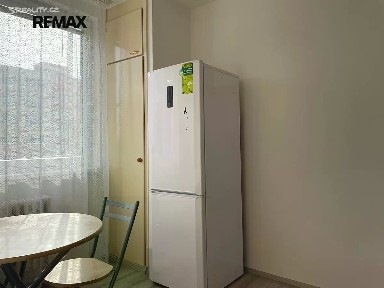 Pronájem bytu 2+1 44 m² Na Valtické, Břeclav - Charvátská Nová Ves
