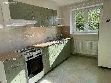 Pronájem bytu 2+1 56 m² Nám. 15.dubna, Dubňany
