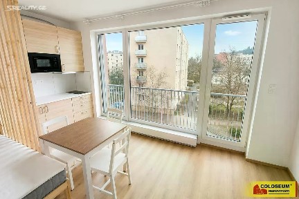 Pronájem bytu 1+kk 27 m² Brno - Staré Brno