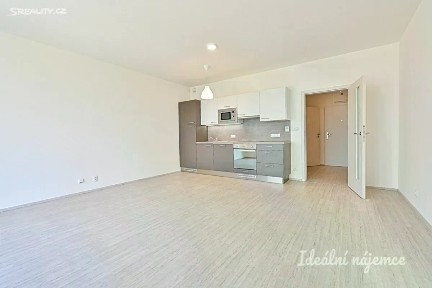 Pronájem bytu 1+kk 39 m² Sportovní, Brno - Brno-Královo Pole
