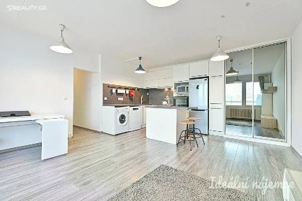 Pronájem bytu 2+kk 50 m² Oblá, Brno - Nový Lískovec