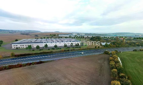 Pronájem výrobní haly, prostoru 11794 m²