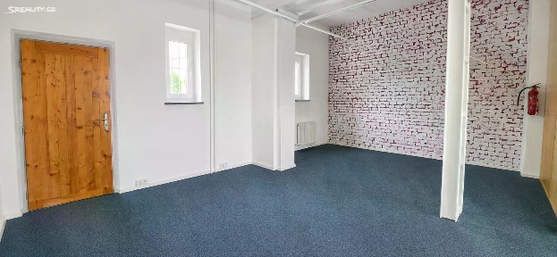 Veselí nad Moravou, Hodonín, Sokolovská