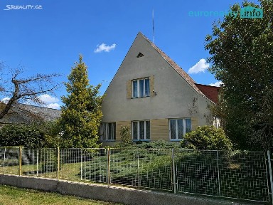 Prodej rodinného domu 120 m², pozemek 1332 m²