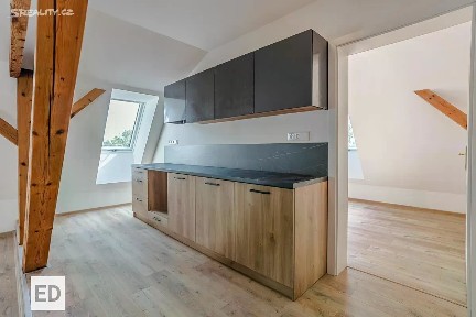 Prodej bytu 4+kk 133 m²