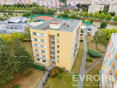 Prodej bytu 3+1 69 m² Hradecká, Hradec Králové - Třebeš