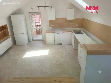Pronájem bytu 3+kk 95 m² Náměstí, Žebrák