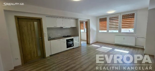 Pronájem bytu 2+kk 42 m² Žižkova, Kolín - Kolín III
