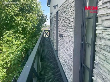 Pronájem bytu 1+kk 25 m² Nupaky