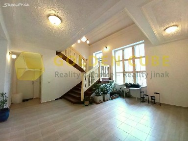 Pronájem bytu 2+1 80 m² U Vorlíků, Praha - Bubeneč