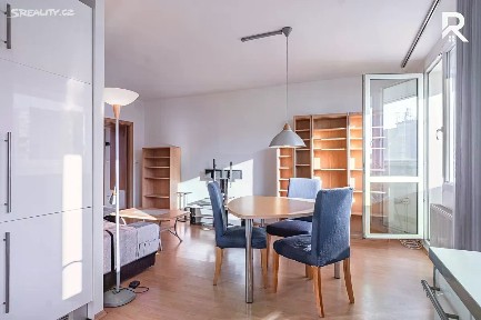Pronájem bytu 2+kk 66 m² Ružinovská, Praha - Krč