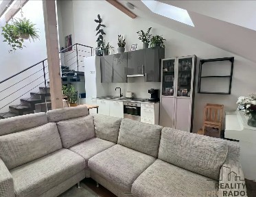 Pronájem bytu 4+kk 99 m² Drtinova, Praha - Smíchov