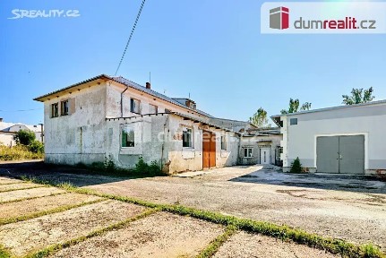Prodej výrobní haly, prostoru 2500 m²