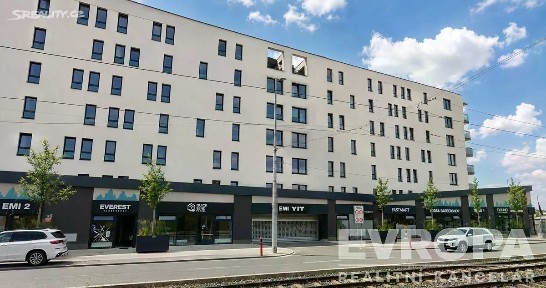 Prodej obchodního prostoru 129 m²