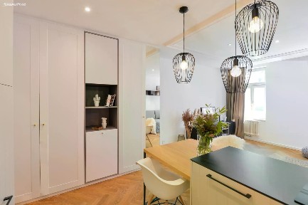 Pronájem bytu 1+kk 34 m² Cimburkova, Praha - Žižkov