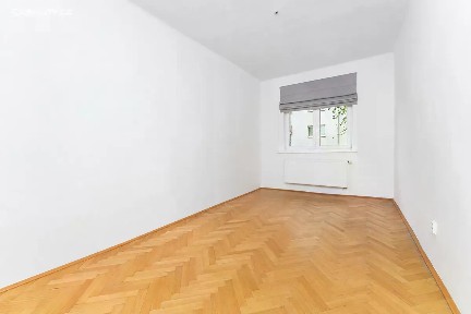 Prodej bytu 2+1 71 m² Rovnoběžná, Praha - Nusle