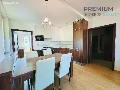 Pronájem bytu 3+kk 77 m² Jaroslava Vrchlického, Žatec