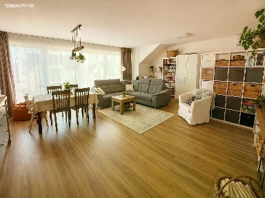 Prodej bytu 3+kk 100 m² Zimní, Zlín - Štípa