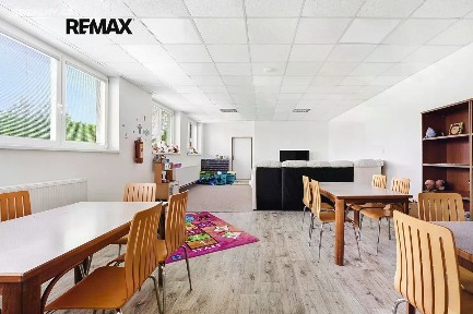 Prodej ubytovacího zařízení 1730 m²