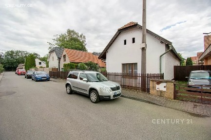 Prodej rodinného domu 105 m², pozemek 1000 m²