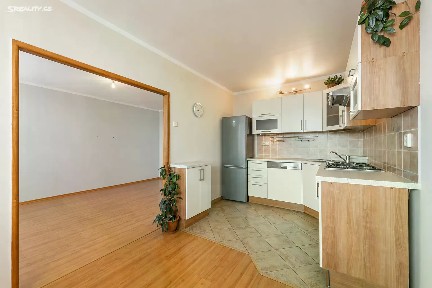 Prodej bytu 3+1 68 m² Litvínovská, Praha - Prosek